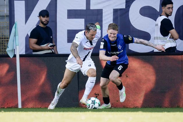 September 5, 2026, xhettx, Soccer 3rd Division, SV Waldhof Mannheim vs. SC Verl, Niko Kijewski (SC Verl) in a tackle with Joey Müller (SV Waldhof Mannheim), 19, 6
