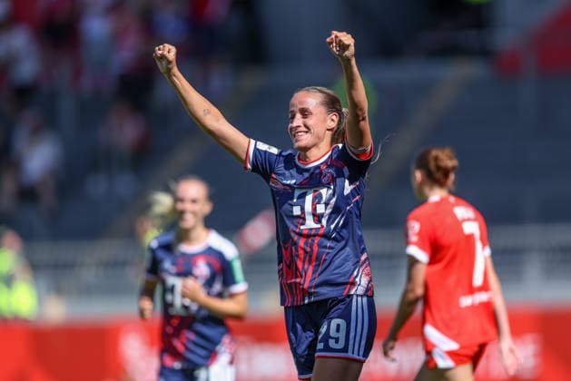 GER, Mainz, FSV Mainz 05 vs 1. FC Köln, Google Pixel Frauen Bundesliga, Fussball, DFB, Spielzeit 2026 2027, Bruchwegstadion, 3. Spieltag im Bild: Vanessa Leimenstoll (FC Köln Frauen 29), Tor, Jubel und Freude, Emotionen, 0:3 DFB DFL REGULATIONS PROHIBIT ANY USE OF PHOTOGRAPHS AS IMAGE SEQUENCES AND OR QUASI-VIDEO, 05.09.2026 *** GER, Mainz, FSV Mainz 05 vs. 1. FC Köln, Google Pixel Women s Bundesliga, Soccer, DFB, 2026–2027 Season, Bruchwegstadion, Matchday 3: Vanessa Leimenstoll (FC Köln Women, 29) scores a goal, Celebration and Joy, Emotions, 0 3 DFB DFL REGULATIONS PROHIBIT ANY USE OF PHOTOGRAPHS AS IMAGE SEQUENCES AND OR QUASI-VIDEO, September 5, 2026 Copyright: HMBxMedia HendrikxHamelau