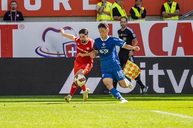 05.09.2026, xdaymx, Fussball 2.Bundesliga, 1.FC Kaiserslautern - SV Darmstadt 98. vl. Semih Sahin (1.FC Kaiserslautern) und Hiroki Akiyama (Darmstadt 98) im Zweikampf Kaiserslautern *** September 5, 2026, xdaymx, Soccer, 2. Bundesliga, 1. FC Kaiserslautern vs. SV Darmstadt 98, Semih Sahin of 1. FC Kaiserslautern and Hiroki Akiyama of Darmstadt 98 in a tackle, Kaiserslautern