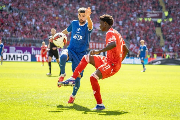 05.09.2026, xdaymx, Fussball 2.Bundesliga, 1.FC Kaiserslautern - SV Darmstadt 98. vl. Ibrahim El Kadiri (Darmstadt 98) und Ibrahim KanatÃ (1.FC Kaiserslautern) im Zweikampf Kaiserslautern *** September 5, 2026, xdaymx, Soccer, 2. Bundesliga, 1. FC Kaiserslautern vs. SV Darmstadt 98; Ibrahim El Kadiri (Darmstadt 98) and Ibrahim Kanat (1. FC Kaiserslautern) in a tackle; Kaiserslautern