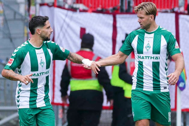 Eren Dinkci (Werder Bremen) bejubelt seinen Treffer zum 1:0 mit Niclas Fuellkrug (Werder Bremen) waehrend des Spiels der 1. Bundesliga zwischen SV Werder Bremen und RB Leipzig, Weserstadion am 05. September 2026 in Bremen, Deutschland. (Foto von Marco Steinbrenner DeFodi Images) +++ Eren Dinkci (Werder Bremen) celebrates after scoring his teams first goal with Niclas Fuellkrug (Werder Bremen) during the Bundesliga match between SV Werder Bremen and RB Leipzig at Weserstadion on September 5, 2026 in Bremen, Germany. (Photo by Marco Steinbrenner DeFodi Images) DFB DFL REGULATIONS PROHIBIT ANY USE OF PHOTOGRAPHS AS IMAGE SEQUENCES AND OR QUASI-VIDEO. (Photo by Marco Steinbrenner DeFodi Images) - *** Eren Dinkci of Werder Bremen celebrates his goal to make it 1–0 with Niclas Füllkrug of Werder Bremen during the Bundesliga 1 match between SV Werder Bremen and RB Leipzig at Weserstadion on September 5, 2026, in Bremen, Germany. Photo by Marco Steinbrenner, DeFodi Images. Eren Dinkci of Werder Bremen celebrates after scoring his team’s first goal with Niclas Füllkrug of Werder Bremen during the Bundesliga match between SV Werder Bremen and RB Leipzig at Weserstadion on September 5, 2026 in Bremen, Germany. Photo by Marco Steinbrenner, DeFodi Images. DFB and DFL regulations prohibit any use of photographs as image sequences and or quasi-video. Photo by Marco Steinbrenner, DeFodi Images.