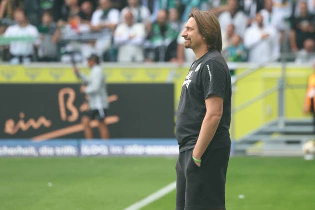 05.09.2026, xrekx, Fussball 1.Bundesliga, Borussia Moenchengladbach - SV Elversberg v.l. Vincent Wagner Trainer (SV 07 Elversberg) (DFL DFB REGULATIONS PROHIBIT ANY USE OF PHOTOGRAPHS as IMAGE SEQUENCES and or QUASI-VIDEO) Moenchengladbach *** September 5, 2026, xrekx, Soccer, Bundesliga 1, Borussia Mönchengladbach vs. SV Elversberg, Vincent Wagner, Coach of SV 07 Elversberg. DFL and DFB regulations prohibit any use of photographs as image sequences and or quasi-video. Mönchengladbach