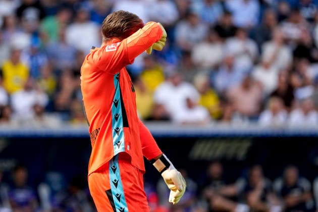 Oliver Baumann (Torwart, Hoffenheim, 1), Einzelbild, Einzelfoto, Aktion, Action, enttäuscht schauend, Enttäuschung, Frustration, disappointed, pessimistisch, 05.09.2026, Sinsheim (Deutschland), Fussball, Bundesliga, TSG 1899 Hoffenheim - Borussia Dortmund, DFB DFL REGULATIONS PROHIBIT ANY USE OF PHOTOGRAPHS AS IMAGE SEQUENCES AND OR QUASI-VIDEO. *** Oliver Baumann, Goalkeeper, Hoffenheim, 1, Single image, Single photo, Action, Looking disappointed, Disappointment, Frustration, pessimistic, 05 09 2026, Sinsheim, Germany, soccer, Bundesliga, TSG 1899 Hoffenheim vs. Borussia Dortmund, DFB and DFL regulations prohibit any use of photographs as image sequences and or quasi-video xozx