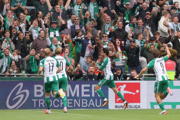 05.09.2026, xtgx, Fussball, 1. Bundesliga, SV Werder Bremen - RB Leipzig, v.l. Eren Dinkci (Bremen, 18) Jubel, Torjubel, jubelt ueber das Tor, celebrate the goal, celebration (DFL DFB REGULATIONS PROHIBIT ANY USE OF PHOTOGRAPHS as IMAGE SEQUENCES and or QUASI-VIDEO) Bremen *** September 5, 2026, xtgx, Soccer, Bundesliga 1, SV Werder Bremen vs. RB Leipzig, from left: Eren Dinkci (Bremen), 18, celebrating, Goal celebration, celebrating the goal, DFL DFB REGULATIONS PROHIBIT ANY USE OF PHOTOGRAPHS as IMAGE SEQUENCES and or QUASI-VIDEO Bremen