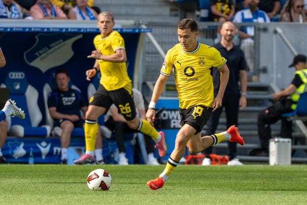 1. Bundesliga: TSG Hoffenheim vs Borussia Dortmund, 05.09.2026 Am Ball Konstantinos Karetsas (Borussia Dortmund, 19) 1. Bundesliga: TSG Hoffenheim vs Borussia Dortmund, SNP Arena, 05.09.2026 DFB DFL REGULATIONS PROHIBIT ANY USE OF PHOTOGRAPHS AS IMAGE SEQUENCES AND OR QUASI-VIDEO. *** September 5, 2026, Bundesliga Match: TSG Hoffenheim vs. Borussia Dortmund. Konstantinos Karetsas (Borussia Dortmund) in possession of the ball, September 1, 2026, Bundesliga Match: TSG Hoffenheim vs. Borussia Dortmund, SNP Arena, September 5, 2026 DFB and DFL regulations prohibit any use of photographs as image sequences and or quasi-video. Copyright: xBEAUTIFULxSPORTS Hillx