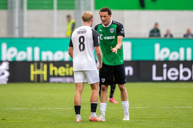 L R Johann Berger (TSV Havelse, 08) and Felix Higl (SC Preussen Münster, 33) have a brief altercation GER, SC Preussen Münster vs. TSV Havelse, soccer, 3rd Division, Matchday 4, 2026–2027 season, September 5, 2026 DFL regulations prohibit the use of photographs as image sequences and or quasi-video GER, SC Preussen Muenster vs. TSV Havelse, soccer, 3rd League, Matchday 4, 2026–2027 season, September 5, 2026, Münster Copyright: xEibner-Pressefoto JanxRollingerx EP_JSK