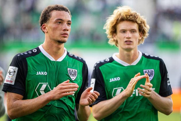 L R Samuel Althaus, SC Preussen Münster, 44, Niklas Varelmann of SC Preussen Münster, 36, celebrates the 2–1 victory after the final whistle. GER, SC Preussen Münster vs. TSV Havelse, soccer, 3rd League, Matchday 4, 2026–2027 season, September 5, 2026 DFL regulations prohibit any use of photographs as image sequences and or quasi-video GER, SC Preussen Münster vs. TSV Havelse, soccer, 3rd League, Matchday 4, 2026–2027 season, September 5, 2026, Münster Copyright: xEibner-Pressefoto JanxRollingerx EP_JSK