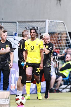 05.09.2026, xtvx, Fussball 1.Bundesliga, TSG 1899 Hoffenheim - Borussia Dortmund v.l. Filippo Mane (Borussia Dortmund) Verletzung (DFL DFB REGULATIONS PROHIBIT ANY USE OF PHOTOGRAPHS as IMAGE SEQUENCES and or QUASI-VIDEO) Sinsheim *** September 5, 2026, xtvx, Soccer 1st Bundesliga, TSG 1899 Hoffenheim vs. Borussia Dortmund, Filippo Mane (Borussia Dortmund) injury. DFL and DFB regulations prohibit any use of photographs as image sequences and or quasi-video. Sinsheim