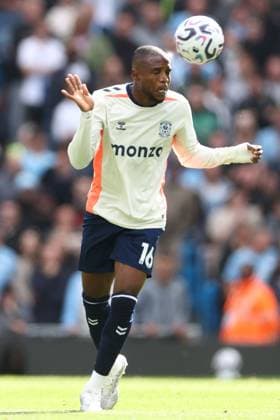 Frank Onyeka of Coventry City. Manchester City v Coventry City, Premier League Football, Football, Etihad Stadium, Manchester, UK - 05 Sep 2026Manchester Etihad Stadium United Kingdom EDITORIAL USE ONLY No use with unauthorised audio, video, data, fixture lists, club league logos or live services. Online in-match use limited to 120 images, no video emulation. No use in betting, games or single club league player publications. Copyright: xRyanxBrowne Shutterstockx 17134976cg