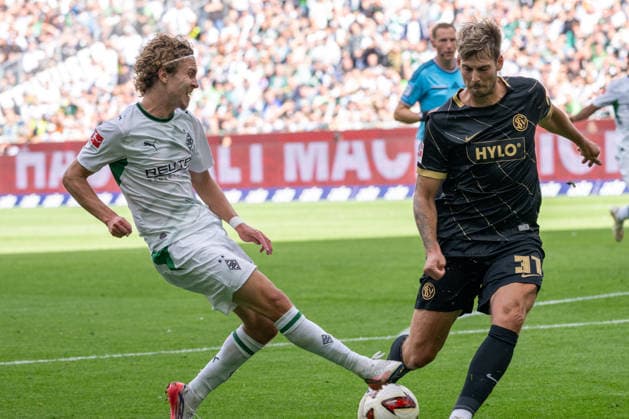 Der Schuss von Hugo Bolin (Borussia Moenchengladbach, 38) wird durch Maximilian Rohr (SV Elversberg, 31) geblockt. Borussia Moenchengladbach vs. SV Elversberg, Fussball, 1. Bundesliga, 02. Spieltag, Saison 2026 2027, 05.09.2026 DFL DFB Regulations prohibit any use of Photographs as image sequences and or Quasivideo Borussia Moenchengladbach vs. SV Elversberg, Fussball, 1. Bundesliga, 02. Spieltag, Saison 2026 2027, 05.09.2026 Moenchengladbach *** A shot by Hugo Bolin of Borussia Mönchengladbach (38) is blocked by Maximilian Rohr of SV Elversberg (31). Borussia Mönchengladbach vs. SV Elversberg, Soccer, 1. Bundesliga, Matchday 2, 2026–2027 Season, September 5, 2026. DFL and DFB regulations prohibit any use of photographs as image sequences and or quasi-video. Borussia Mönchengladbach vs. SV Elversberg, soccer, Bundesliga 1, Matchday 2, 2026–2027 season, September 5, 2026, Mönchengladbach Copyright: xEibner-Pressefoto ThomasxHaeslerx EP_THR