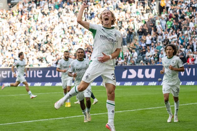 Hugo Bolin (Borussia Moenchengladbach, 38) bejubelt sein Tor zum 2:1. Borussia Moenchengladbach vs. SV Elversberg, Fussball, 1. Bundesliga, 02. Spieltag, Saison 2026 2027, 05.09.2026 DFL DFB Regulations prohibit any use of Photographs as image sequences and or Quasivideo Borussia Moenchengladbach vs. SV Elversberg, Fussball, 1. Bundesliga, 02. Spieltag, Saison 2026 2027, 05.09.2026 Moenchengladbach *** Hugo Bolin of Borussia Mönchengladbach, 38, celebrates his goal to make it 2–1 in the match between Borussia Mönchengladbach and SV Elversberg, soccer, Bundesliga 1, Matchday 2, 2026–2027 season, September 5, 2026 DFL DFB regulations prohibit any use of photographs as image sequences and or quasi-video Borussia Mönchengladbach vs. SV Elversberg, soccer, Bundesliga 1, Matchday 2, 2026–2027 season, September 5, 2026, Mönchengladbach Copyright: xEibner-Pressefoto ThomasxHaeslerx EP_THR