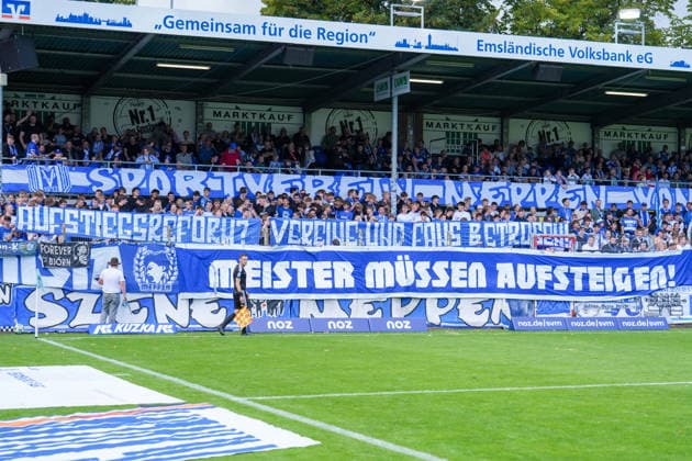 German Soccer, 3rd Division, Matchday 4, Hänsch Arena, SV Meppen vs. 1 FC Saarbrücken— Champions Must Be Promoted Banner Copyright: xMichelxWittex