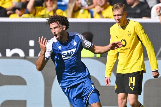 Torjubel Leon AVDULLAHU (1899 Hoffenheim) nach Tor zum 1-0,Jubel,Freude,Begeisterung,hi: Maximilian BEIER (Borussia Dortmund),Aktion. Fussball 1. Bundesliga Saison 2026 2027, 2.Spieltag, Spieltag02,, TSG 1899 Hoffenheim - Borussia Dortmund am 05.09.2026 , SNP ARENA *** Leon AVDULLAHU of 1899 Hoffenheim celebrates after scoring the 1-0 goal; celebration, joy, excitement; hi Maximilian BEIER of Borussia Dortmund; soccer action, Bundesliga Season 2026–2027, Matchday 2, Matchday 02, TSG 1899 Hoffenheim vs. Borussia Dortmund on September 5, 2026, SNP ARENA