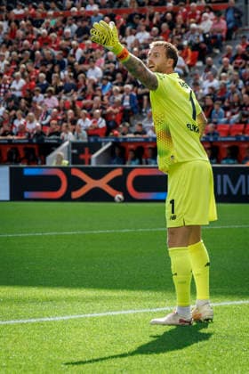 LEVERKUSEN, GERMANY - SEPTEMBER 5, 2026: Mark Flekken (Bayer 04 Leverkusen, 1) gestures during the German Bundesliga match on gameday 2 between Bayer 04 Leverkusen vs. 1. FC Union Berlin at BayArena on September 5, 2026 in Leverkusen, Germany. DFL REGULATIONS PROHIBIT ANY USE OF PHOTOGRAPHS AS IMAGE SEQUENCES AND OR QUASI-VIDEO. Northrhine-Westphalia Germany Copyright: xAxelxKohringx