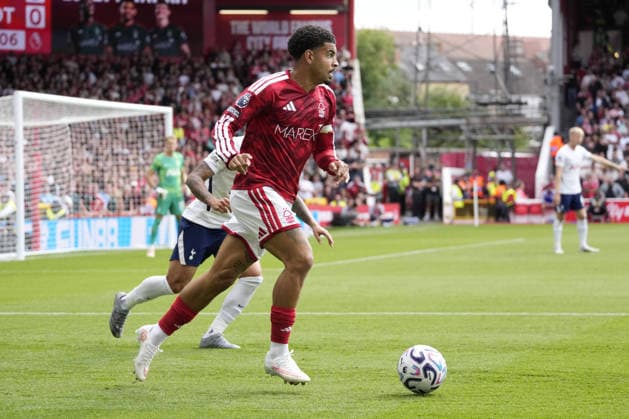 NOTTINGHAM, ENGLAND - September 5th : Morgan Gibbs-White of Nottingham Forest seen in action during the Premier league football match between Nottingham Forest and Tottenham Hotspur at the City Ground on September 5th, 2026 in Nottingham, England. Copyright: xPaulxBonserx xSportsxPressxPhotox Sportspressphoto_SPR223430
