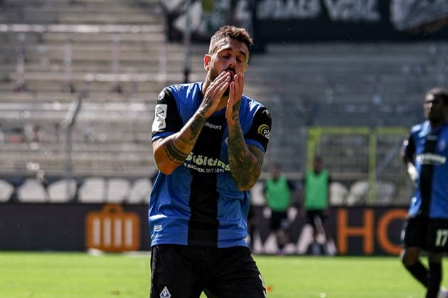 Germany Soccer Season 2026–2027, 3rd Division, Matchday 4, SV Waldhof Mannheim 07 vs. SC Verl, Carl Benz Stadium, Mannheim, Goncalo Gregorio, Goncalo Gregorio, SV Waldhof Mannheim, 9 facial expressions, emotions, gestures, body language, Mannheim, Carl Benz Stadium, Germany Copyright: xBennetxLongx