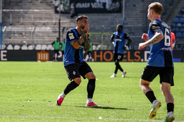 Germany Soccer Season 2026–2027, 3rd Division, Matchday 4, SV Waldhof Mannheim 07 vs. SC Verl, Carl Benz Stadium, Mannheim, Goncalo Gregorio, Goncalo Gregorio, SV Waldhof Mannheim, 9 gestures, body language, emotion, Mannheim, Carl Benz Stadium, Germany Copyright: xBennetxLongx