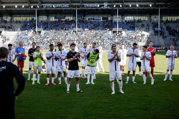 September 5, 2026, xhettx, Soccer 3rd Division, SV Waldhof Mannheim vs. SC Verl – Jubilation after the final whistle in Verl