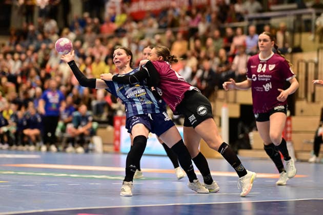 Handball I Women I 2026–2027 Season I Bundesliga I Matchday 2 I Buxtehuder SV vs. HC Leipzig I September 5, 2026 Anika Hampel 10, Buxtehuder Sportverein Lara Tauchmann 28, HC Leipzig, Buxtehude, Halle Nord, New Lower Saxony, Germany Copyright: xLobeca FelixxWeißbergx
