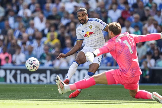 5th September 2026; American Express Stadium, Brighton, England; Premier League Football, Brighton and Hove Albion versus Leeds United; Dominic Calvert-Lewin of Leeds United has a shot that goes wide AndrewxSkinner