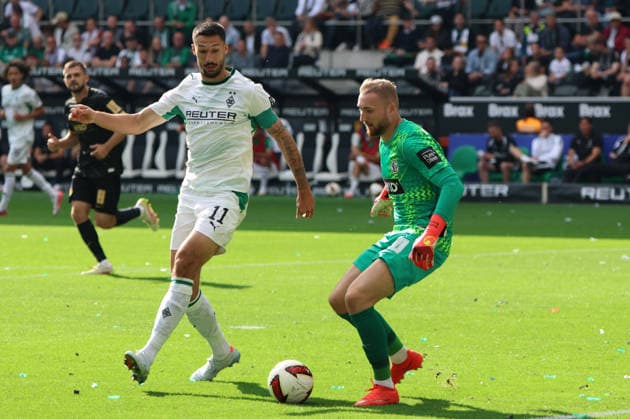 05.09.2026, Fussball, Herren, 1. Bundesliga, Saison 2026 2027, Borussia Mönchengladbach - SV 07 Elversberg, Tim Kleindienst (Borussia Mönchengladbach), Nicolas Kristof (SV 07 Elversberg) Mönchengladbach Ista-Borussia-Park Nordrhein-Westfalen Deutschland (DEU) *** September 5, 2026, Soccer, Men s, 1. Bundesliga, 2026–2027 season, Borussia Mönchengladbach vs. SV 07 Elversberg, Tim Kleindienst (Borussia Mönchengladbach), Nicolas Kristof (SV 07 Elversberg), Mönchengladbach, Ista, Borussia Park, North Rhine-Westphalia, Germany (DEU) Copyright: xSebastianxBachx