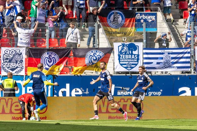 September 5, 2026, Soccer, GER, Season, 3rd Division, 2026–2027 Season, Matchday 4, SSV Jahn Regensburg vs. MSV Duisburg: Jubilation after Peter Remmert s 2–1 goal for Duisburg. DFL regulations prohibit any use of photographs as image sequences and or quasi-video.