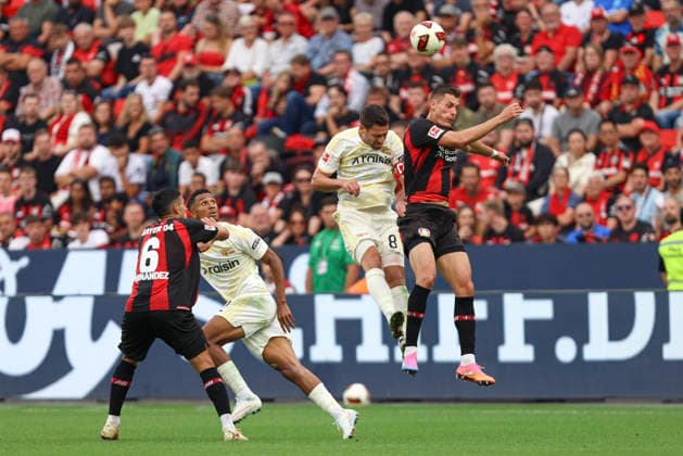Rani Khedira (1.FC Union Berlin) und Patrik Schick (Bayer 04 Leverkusen) im Zweikampf waehrend des Spiels der 1. Bundesliga zwischen Bayer 04 Leverkusen und 1. FC Union Berlin, BayArena am 05. September 2026 in Leverkusen, Deutschland. (Foto von Oliver Kaelke DeFodi Images) +++ Rani Khedira (1.FC Union Berlin) und Patrik Schick (Bayer 04 Leverkusen) battle for the ball during the Bundesliga match between Bayer 04 Leverkusen and 1. FC Union Berlin at BayArena on September 5, 2026 in Leverkusen, Germany. (Photo by Oliver Kaelke DeFodi Images) DFB DFL REGULATIONS PROHIBIT ANY USE OF PHOTOGRAPHS AS IMAGE SEQUENCES AND OR QUASI-VIDEO. (Photo by Oliver Kaelke DeFodi Images) - *** Rani Khedira of 1. FC Union Berlin and Patrik Schick of Bayer 04 Leverkusen battle for the ball during the Bundesliga match between Bayer 04 Leverkusen and 1. FC Union Berlin at the BayArena on September 5, 2026, in Leverkusen, Germany. Photo by Oliver Kaelke, DeFodi Images. Rani Khedira of 1. FC Union Berlin and Patrik Schick of Bayer 04 Leverkusen battle for the ball during the Bundesliga match between Bayer 04 Leverkusen and 1. FC Union Berlin at BayArena on September 5, 2026 in Leverkusen, Germany. Photo by Oliver Kaelke, DeFodi Images. DFB and DFL regulations prohibit any use of photographs as image sequences and or quasi-video. Photo by Oliver Kaelke, DeFodi Images.