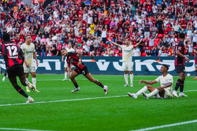 Facundo Medina (Bayer 04 Leverkusen, 02) nach seinm Kopfball zum 2:0 Bayer 04 Leverkusen vs. 1.FC Union Berlin, Fussball, 1.Bundesliga, 2.Spieltag, Saison 2026 27, 05.09.2026, DFL REGULATIONS PROHIBIT ANY USE OF PHOTOGRAPHS AS IMAGE SEQUENCES AND OR QUASI-VIDEO, Bayer 04 Leverkusen vs. 1.FC Union Berlin, Fussball, 1.Bundesliga, 2.Spieltag, Saison 2026 27, 05.09.2026 Leverkusen *** Facundo Medina, Bayer 04 Leverkusen, 02 after his header made it 2–0, Bayer 04 Leverkusen vs. 1. FC Union Berlin, Soccer, Bundesliga 1, Matchday 2, 2026–27 Season, September 5, 2026, DFL regulations prohibit any use of photographs as image sequences and or quasi-video, Bayer 04 Leverkusen vs. 1. FC Union Berlin, soccer, Bundesliga 1, Matchday 2, 2026–27 season, May 9, 2026, Leverkusen Copyright: xEibner-Pressefoto LukasxBaldygax EP_LBA