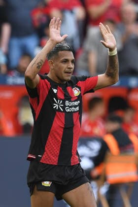 Torschuetze Facundo Medina ( Bayer 04 Leverkusen, 2 ) jubelt ueber sein Tor zum 2 : 0. GER, Bayer 04 Leverkusen vs 1 FC Union Berlin, Fussball, Bundesliga, 2. Spieltag, Spielzeit 2026 2027, 05.09.2026 DFL REGULATIONS PROHIBIT ANY USE OF PHOTOGRAPHS AS IMAGE SEQUENCES AND OR QUASI-VIDEO GER, Bayer 04 Leverkusen vs 1 FC Union Berlin, Fussball, Bundesliga, 2. Spieltag, Spielzeit 2026 2027, 05.09.2026 Leverkusen *** Goal scorer Facundo Medina of Bayer 04 Leverkusen, 2, celebrates his goal to make it 2–0 GER, Bayer 04 Leverkusen vs. 1. FC Union Berlin, Soccer, Bundesliga, Matchday 2, 2026–2027 season, September 5, 2026 DFL regulations prohibit any use of photographs as image sequences and or quasi-video, Bayer 04 Leverkusen vs. 1. FC Union Berlin, soccer, Bundesliga, Matchday 2, 2026–2027 season, September 5, 2026, Leverkusen Copyright: xEibner-Pressefoto ThomasxThienelx EP_TTL