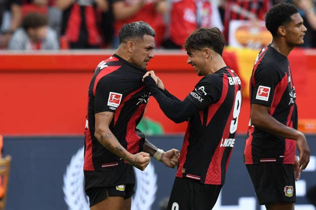 Torschuetze Facundo Medina ( Bayer 04 Leverkusen, 2 ) jubelt mit Afonso Moreira ( Bayer 04 Leverkusen, 09 ) ueber sein Tor zum 2 : 0. GER, Bayer 04 Leverkusen vs 1 FC Union Berlin, Fussball, Bundesliga, 2. Spieltag, Spielzeit 2026 2027, 05.09.2026 DFL REGULATIONS PROHIBIT ANY USE OF PHOTOGRAPHS AS IMAGE SEQUENCES AND OR QUASI-VIDEO GER, Bayer 04 Leverkusen vs 1 FC Union Berlin, Fussball, Bundesliga, 2. Spieltag, Spielzeit 2026 2027, 05.09.2026 Leverkusen *** Goal scorer Facundo Medina of Bayer 04 Leverkusen, 2, celebrates with Afonso Moreira of Bayer 04 Leverkusen, 09, after scoring the goal that made it 2–0 GER, Bayer 04 Leverkusen vs. 1. FC Union Berlin, Soccer, Bundesliga, Matchday 2, 2026–2027 season, September 5, 2026 DFL regulations prohibit any use of photographs as image sequences and or quasi-video, GER, Bayer 04 Leverkusen vs. 1. FC Union Berlin, soccer, Bundesliga, Matchday 2, 2026–2027 season, September 5, 2026, Leverkusen Copyright: xEibner-Pressefoto ThomasxThienelx EP_TTL