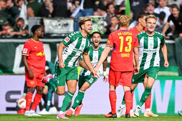 1. Bundesliga: SV Werder Bremen - RB Leipzig am 05.09.2026 im Weserstadion in Bremen Jubel, Torjubel, Torschuetze, Torschütze Niclas Füllkrug Fuellkrug (Bremen) jubelt nach seinem Tor zum 2:0. *** 1 Bundesliga: SV Werder Bremen vs. RB Leipzig on September 5, 2026, at the Weserstadion in Bremen. Cheers, goal celebrations, goal scorers—Niclas Füllkrug (Fuellkrug) of Bremen celebrates after scoring the goal that made it 2–0. MT