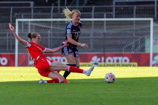 Spielszene, Zweikampf, v.l. Leonie Stoehr (1. FSV Mainz 05, 31), Anna Gerhardt (1. FC Koeln, 21), GER, 1. FSV Mainz 05 vs. 1. FC Koeln, Fussball, Google Pixel Frauen-Bundesliga, 3. Spieltag, Saison 2026 2027, 05.09.2026, DFB REGULATIONS PROHIBIT ANY USE OF PHOTOGRAPHS AS IMAGE SEQUENCES AND OR QUASI-VIDEO, GER, 1. FSV Mainz 05 vs. 1. FC Koeln, Fussball, Google Pixel Frauen-Bundesliga, 3. Spieltag, Saison 2026 2027, 05.09.2026 Mainz *** Game action, tackle, from left: Leonie Stoehr 1 FSV Mainz 05, 31, Anna Gerhardt 1 FC Cologne, 21, GER, 1 FSV Mainz 05 vs. 1 FC Cologne, soccer, Google Pixel Women’s Bundesliga, Matchday 3, 2026–2027 season, September 5, 2026, DFB regulations prohibit any use of photographs as image sequences and or quasi-video, GER, 1 FSV Mainz 05 vs. 1 FC Cologne, Soccer, Google Pixel Women’s Bundesliga, Matchday 3, 2026–2027 Season, September 5, 2026, Mainz Copyright: xEibner-Pressefoto J-NxGroemlingx EP_JGG