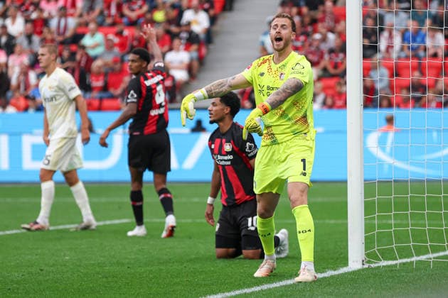 Torwart Mark Flekken (Bayer 04 Leverkusen) gestikuliert, Gestik waehrend des Spiels der 1. Bundesliga zwischen Bayer 04 Leverkusen und 1. FC Union Berlin, BayArena am 05. September 2026 in Leverkusen, Deutschland. (Foto von Oliver Kaelke DeFodi Images) +++ Torwart Mark Flekken (Bayer 04 Leverkusen) gestures during the Bundesliga match between Bayer 04 Leverkusen and 1. FC Union Berlin at BayArena on September 5, 2026 in Leverkusen, Germany. (Photo by Oliver Kaelke DeFodi Images) DFB DFL REGULATIONS PROHIBIT ANY USE OF PHOTOGRAPHS AS IMAGE SEQUENCES AND OR QUASI-VIDEO. (Photo by Oliver Kaelke DeFodi Images) - *** Goalkeeper Mark Flekken of Bayer 04 Leverkusen gestures during the Bundesliga match between Bayer 04 Leverkusen and 1. FC Union Berlin, BayArena on September 5, 2026, in Leverkusen, Germany. Photo by Oliver Kaelke, DeFodi Images. Goalkeeper Mark Flekken of Bayer 04 Leverkusen gestures during the Bundesliga match between Bayer 04 Leverkusen and 1. FC Union Berlin at BayArena on September 5, 2026 in Leverkusen, Germany. Photo by Oliver Kaelke, DeFodi Images. DFB and DFL regulations prohibit any use of photographs as image sequences and or quasi-video. Photo by Oliver Kaelke, DeFodi Images