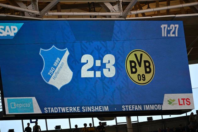 nach Spielende: Anzeigetafel Spielstand Endstand 2:3 TSG 1899 Hoffenheim vs Borussia Dortmund BVB 05.09.2026 DFL REGULATIONS PROHIBIT ANY USE OF PHOTOGRAPHS AS IMAGE SEQUENCES AND OR QUASI-VIDEO TSG 1899 Hoffenheim vs Borussia Dortmund BVB *** After the game: Scoreboard, final score 2–3 TSG 1899 Hoffenheim vs. Borussia Dortmund BVB, September 5, 2026. DFL regulations prohibit any use of photographs as image sequences and or quasi-video. TSG 1899 Hoffenheim vs. Borussia Dortmund BVB