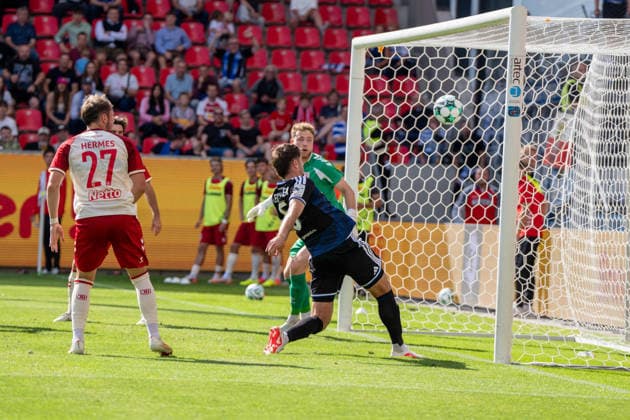 Tobias Fleckstein of MSV Duisburg scores to make it 2–1 Jahn Regensburg vs. MSV Duisburg, Soccer, 3rd Division, Matchday 4, September 5, 2026 Jahn Regensburg vs. MSV Duisburg, Soccer, 3rd Division, September 5, 2026, Regensburg Copyright: xEibner-Pressefotox EP_EER