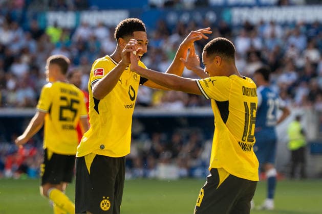 1. Bundesliga: TSG Hoffenheim vs Borussia Dortmund, 05.09.2026 Torschütze und Torjubel zum 2:3 Ethan Nwaneri (Borussia Dortmund, 18) und Jobe Bellingham (Borussia Dortmund, 7) jubeln zusammen 1. Bundesliga: TSG Hoffenheim vs Borussia Dortmund, SNP Arena, 05.09.2026 DFB DFL REGULATIONS PROHIBIT ANY USE OF PHOTOGRAPHS AS IMAGE SEQUENCES AND OR QUASI-VIDEO. *** 1. Bundesliga: TSG Hoffenheim vs. Borussia Dortmund, September 5, 2026. Goal scorer and goal celebration for the 2-3 goal: Ethan Nwaneri (Borussia Dortmund, 18) and Jobe Bellingham (Borussia Dortmund, 7) celebrate together. 1. Bundesliga: TSG Hoffenheim vs. Borussia Dortmund, SNP Arena, September 5, 2026. DFB and DFL regulations prohibit any use of photographs as image sequences and or quasi-video. Copyright: xBEAUTIFULxSPORTS Hillx