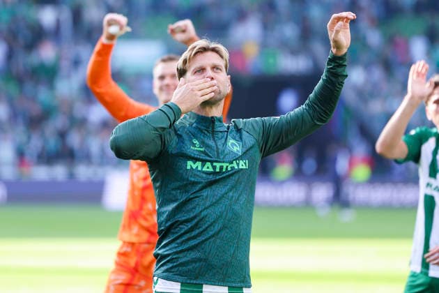Niclas Fuellkrug (Werder Bremen) jubelt waehrend des Spiels der 1. Bundesliga zwischen SV Werder Bremen und RB Leipzig, Weserstadion am 05. September 2026 in Bremen, Deutschland. (Foto von Marco Steinbrenner DeFodi Images) +++ Niclas Fuellkrug (Werder Bremen) cheers during the Bundesliga match between SV Werder Bremen and RB Leipzig at Weserstadion on September 5, 2026 in Bremen, Germany. (Photo by Marco Steinbrenner DeFodi Images) DFB DFL REGULATIONS PROHIBIT ANY USE OF PHOTOGRAPHS AS IMAGE SEQUENCES AND OR QUASI-VIDEO. (Photo by Marco Steinbrenner DeFodi Images) - *** Niclas Fuellkrug of Werder Bremen celebrates during the Bundesliga match between SV Werder Bremen and RB Leipzig at Weserstadion on September 5, 2026, in Bremen, Germany. Photo by Marco Steinbrenner, DeFodi Images. Niclas Fuellkrug of Werder Bremen cheers during the Bundesliga match between SV Werder Bremen and RB Leipzig at Weserstadion on September 5, 2026 in Bremen, Germany. Photo by Marco Steinbrenner, DeFodi Images. DFB and DFL regulations prohibit any use of photographs as image sequences and or quasi-video. Photo by Marco Steinbrenner, DeFodi Images.