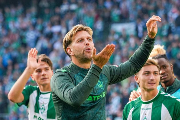 Niklas Füllkrug (Werder Bremen, 10) winkt nach Abpfiff den Werder Fans, Deutschland: Fussball, Bundesliga, Saison 2026 27, 2. Spieltag, 05.09.2026, Werder Bremen vs RB Leipzig, Weserstadion (Bremen) *** Niklas Füllkrug of Werder Bremen, No. 10, waves to the Werder fans after the final whistle, German soccer, Bundesliga, 2026–27 season, Matchday 2, September 5, 2026, Werder Bremen vs. RB Leipzig, Weserstadion, Bremen Copyright: xLeonxFrickx