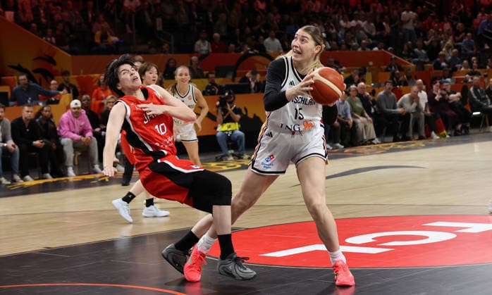 Ramu Tokashiki, Luisa Geiselsöder with the ball; one-on-one; game scene; action; sports; basketball; FIBA World Cup; World Championship; Women s World Cup; 2026-2027 season; May 9, 2026; DBB; Germany (GER) vs. Japan (JPN)