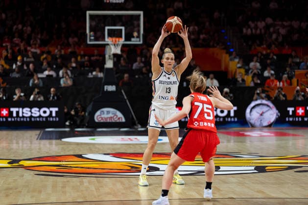 Leonie Fiebich (Germany), No. 13 with the ball; Nanako Todo (Japan), No. 75; GER, Germany vs. Japan, Basketball, 2026 FIBA Women’s World Cup, Group Stage, Matchday 2, September 5, 2026 GER, Germany vs. Japan, Basketball, 2026 FIBA Women’s World Cup, Group Stage, Matchday 2, September 5, 2026 Berlin Copyright: xEibner-Pressefoto MaxxVincenx EP_MVN