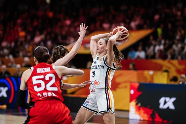 2026 FIBA Women’s Basketball World Cup: Germany vs. Japan, September 5, 2026; Britta Daub (Germany), No. 19, shoots a basketball, FIBA Women’s Basketball World Cup 2026, Group Stage, Group A, Matchday 2: Germany vs. Japan on September 5, 2026, at the Max Schmeling Halle, Berlin Copyright: xBEAUTIFULxSPORTS Tonhäuserx