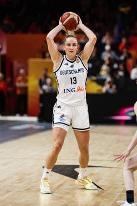 2026 FIBA Women’s Basketball World Cup: Germany vs. Japan, September 5, 2026; Leonie Fiebich (Germany), 13; Basketball, FIBA Women’s Basketball World Cup 2026, Group Stage, Group A, Matchday 2: Germany vs. Japan on September 5, 2026, at the Max Schmeling Halle, Berlin Copyright: xBEAUTIFULxSPORTS Tonhäuserx