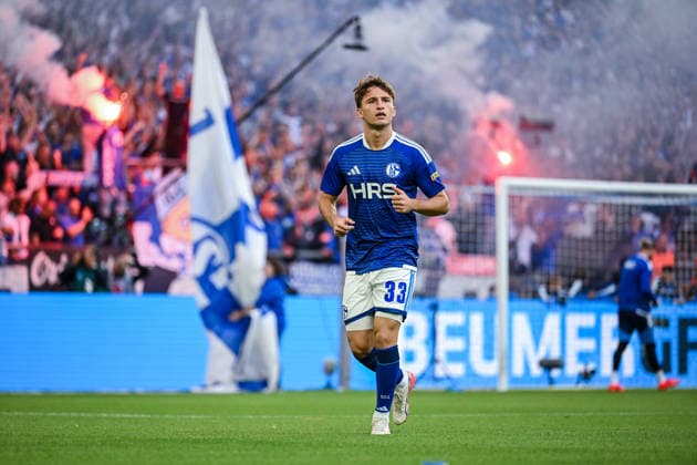 05.09.2026, Fussball, Saison 2026 2027, Bundesliga, FC Schalke 04 - FC Bayern München, Vitalie Becker (FC Schalke 04) xRHR-FOTO YYx *** September 5, 2026, Soccer, 2026–2027 Season, Bundesliga, FC Schalke 04 vs. FC Bayern Munich, Vitalie Becker, FC Schalke 04 xRHR PHOTO YYx Copyright: KROEGER RHR-FOTOx RHR-FOTO YY