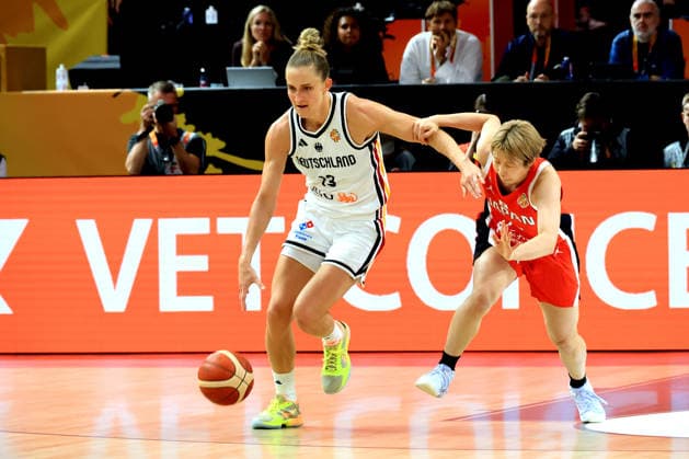 September 5, 2026, GER, Women s Basketball, Women s Basketball World Cup, 2026, Matchday 1, Germany vs. Japan; Leonie Fiebich (Germany) 13, Nanako Todo (Japan) 75; Berlin, Max Schmeling Halle, Berlin, Germany Copyright: xNordphotox xEnglerx