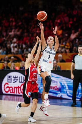 2026 FIBA Women’s Basketball World Cup: Germany vs. Japan, September 5, 2026—Alexandra Wilke of Germany, No. 3, shoots a basketball, FIBA Women’s Basketball World Cup 2026, group stage, Group A, Matchday 2: Germany vs. Japan on September 5, 2026, at the Max Schmeling Halle in Berlin Copyright: xBEAUTIFULxSPORTS Tonhäuserx