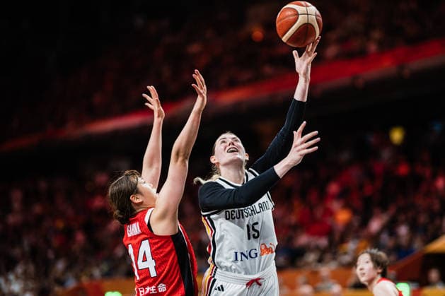 2026 FIBA Women’s Basketball World Cup: Germany vs. Japan, September 5, 2026; Luisa Geiselsoder (Germany), 15, vs. Azusa Asahina (Japan), 14; Basketball, FIBA Women’s Basketball World Cup 2026, Group Stage, Group A, Matchday 2: Germany vs. Japan on September 5, 2026, at the Max Schmeling Halle, Berlin Copyright: xBEAUTIFULxSPORTS Tonhäuserx