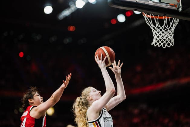 2026 FIBA Women’s Basketball World Cup: Germany vs. Japan, September 5, 2026; Frieda Buhner of Germany, No. 20, shoots a basketball, FIBA Women’s Basketball World Cup 2026, Group Stage, Group A, Matchday 2: Germany vs. Japan on September 5, 2026, at the Max Schmeling Halle, Berlin Copyright: xBEAUTIFULxSPORTS Tonhäuserx