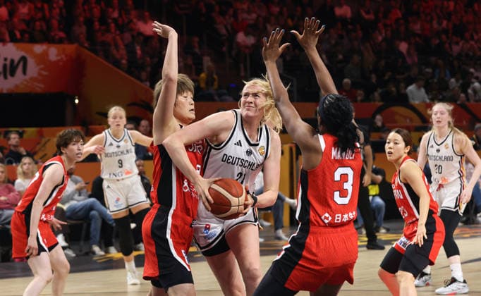 Maki Takada, Marie Guelich with the ball, Stephanie Mawuli in a matchup; game scene; action; sports; basketball; FIBA World Cup; World Championship; Women s World Cup; 2026-2027 season; May 9, 2026; DBB; Germany (GER) vs. Japan (JPN)