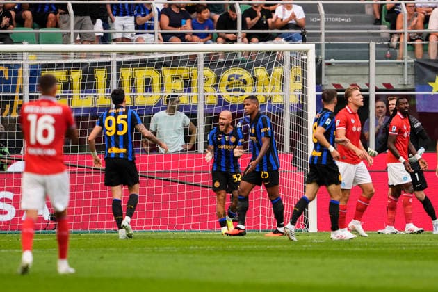 InterÕs Federico Dimarco after saving the ball from a potential goal during the Serie A soccer match between Inter and Napoil at the San Siro Stadium in Milan, Italy - September, 5 2026. - Soccer  Copyright: xFabioxFerrari LaPressex