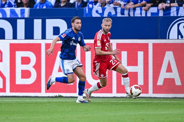 05.09.2026, Fussball, Saison 2026 2027, Bundesliga, FC Schalke 04 - FC Bayern München, Adil Aouchiche (FC Schalke 04), Konrad Laimer (FC Bayern München) xRHR-FOTO YYx *** September 5, 2026, Soccer, 2026–2027 Season, Bundesliga, FC Schalke 04 vs. FC Bayern Munich, Adil Aouchiche (FC Schalke 04), Konrad Laimer (FC Bayern Munich) xRHR PHOTO YYx Copyright: KROEGER RHR-FOTOx RHR-FOTO YY